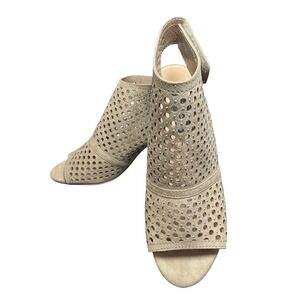 David Aaron Perforated Peep Toe Heeled Booties Womens Size 7M Beige with Silver